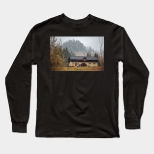 House by the mountains Long Sleeve T-Shirt